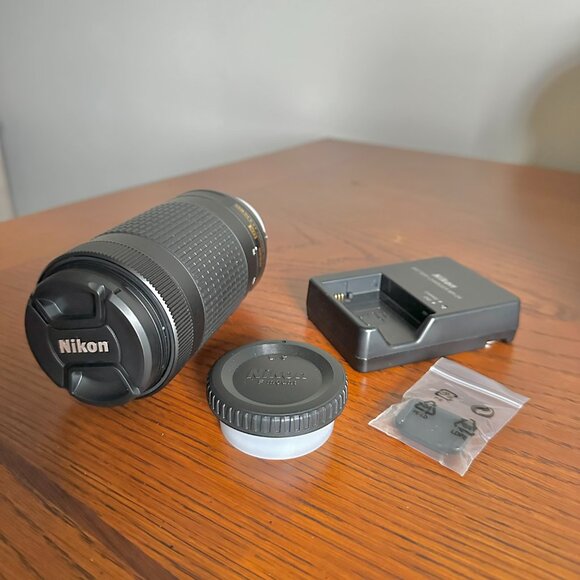 Like New Nikon Lens - AF-P DX NIKKOR 70-300mm f/4.5-6.3G ED + Accessories - Picture 1 of 10